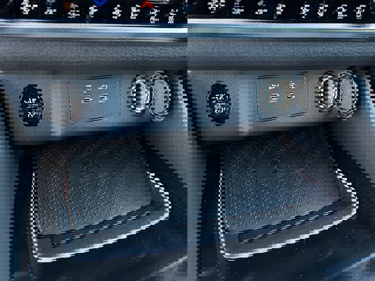 Certified 2025 Nissan Rogue SL w/ Tech Package image 19