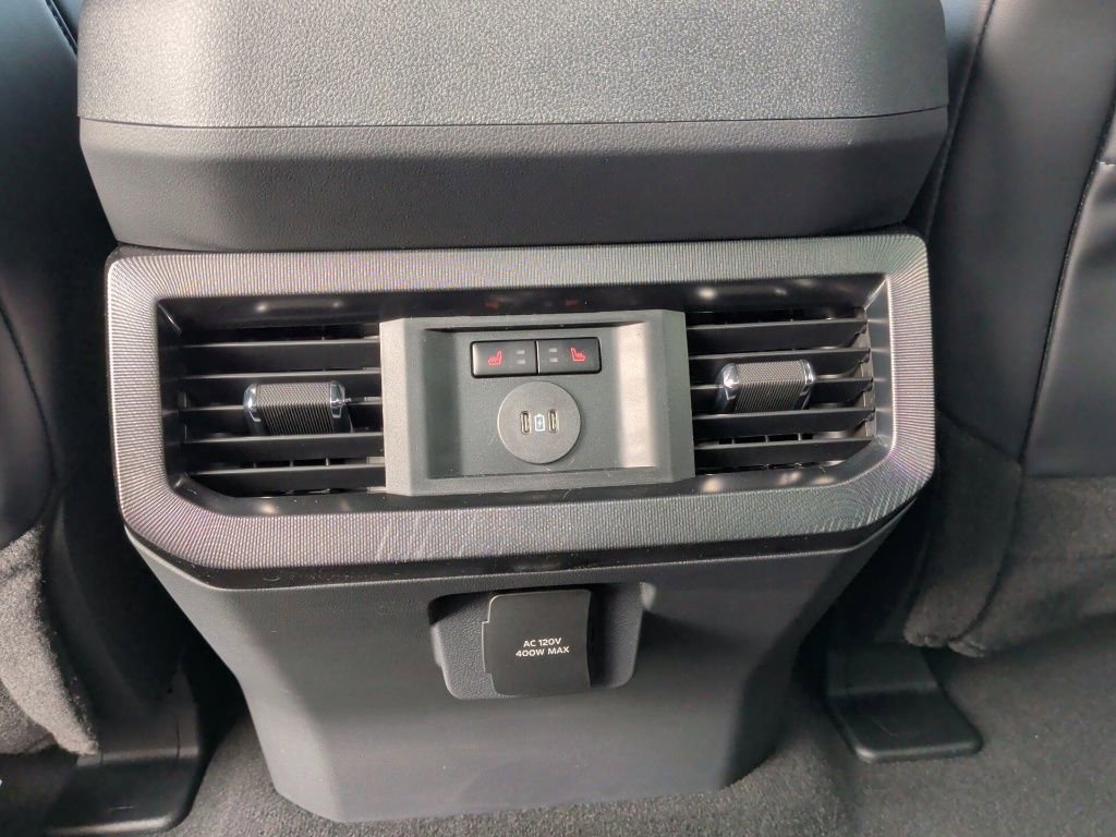 New 2026 Ford F250 Platinum w/ FX4 Off-Road Package image 42