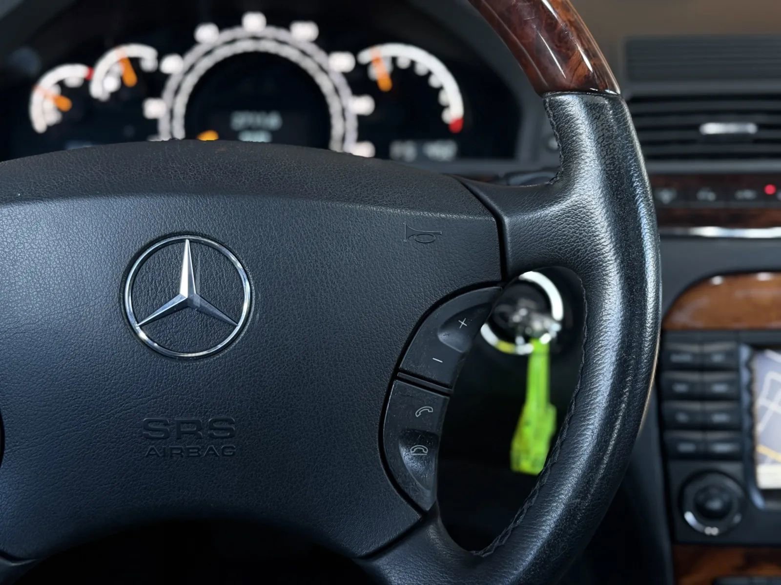 Used 2006 Mercedes-Benz S 500 image 22