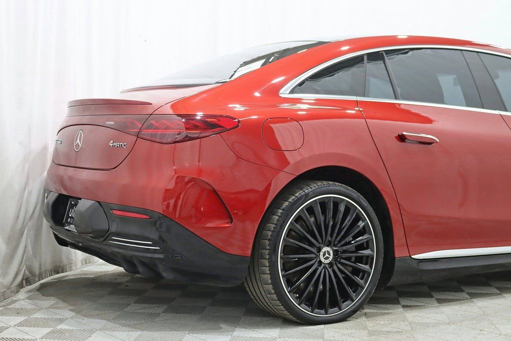 Used 2023 Mercedes-Benz EQE 500 4MATIC Sedan image 9