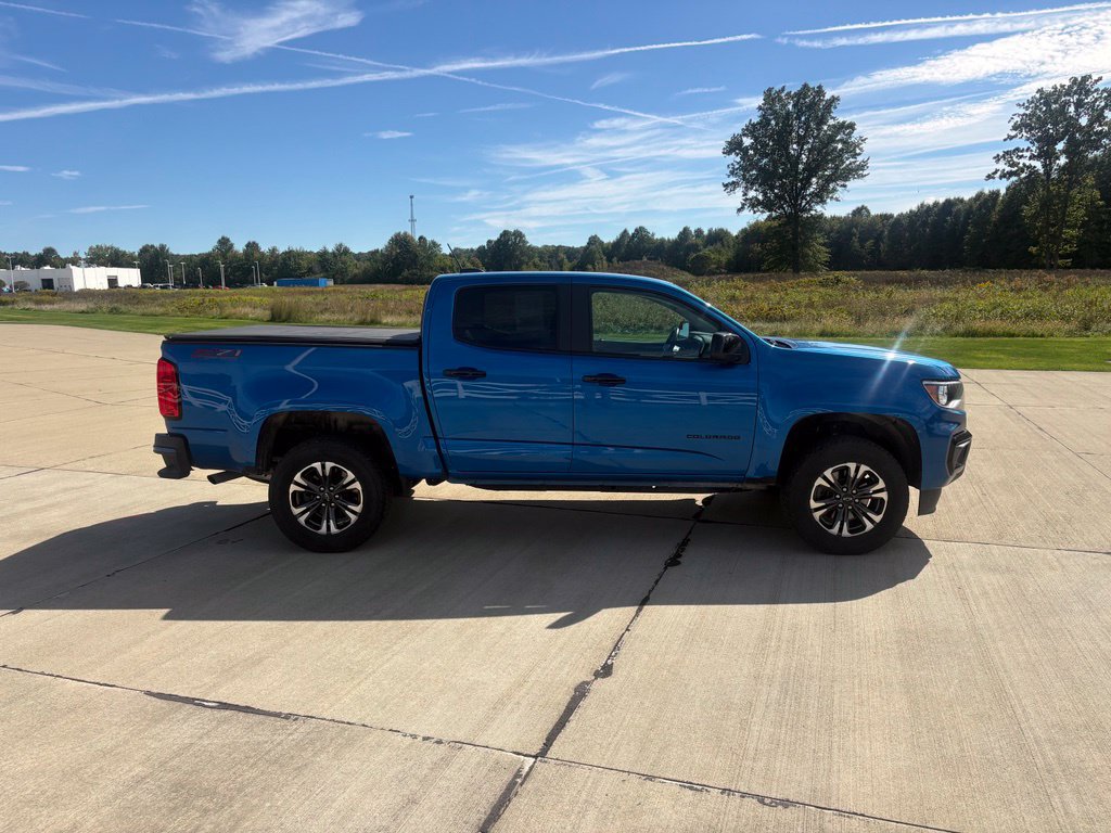 Used 2022 Chevrolet Colorado Z71 w/ Safety Package AWD/4WD image 7