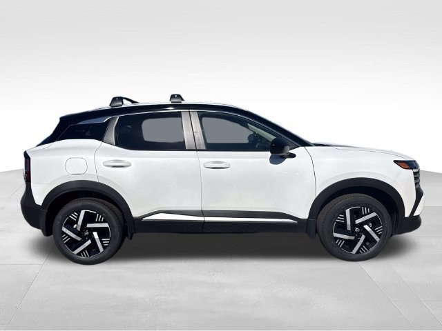 New 2027 Nissan Kicks SV w/ Cold Weather Package FWD image 6