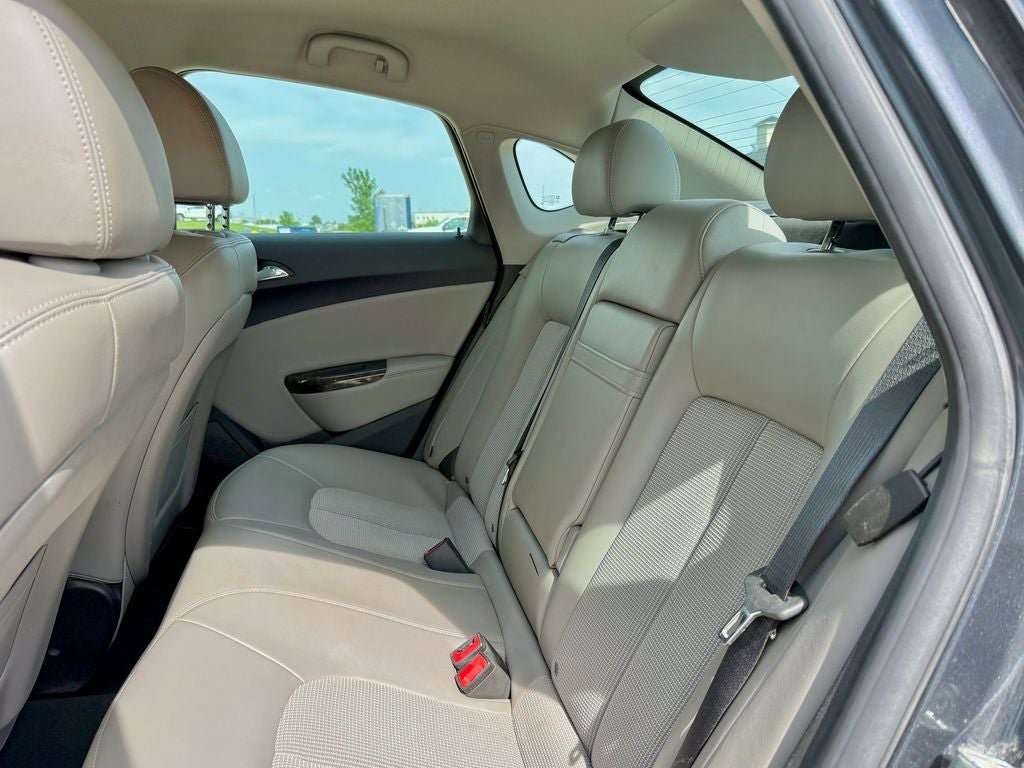 Used 2013 Buick Verano Convenience FWD image 12