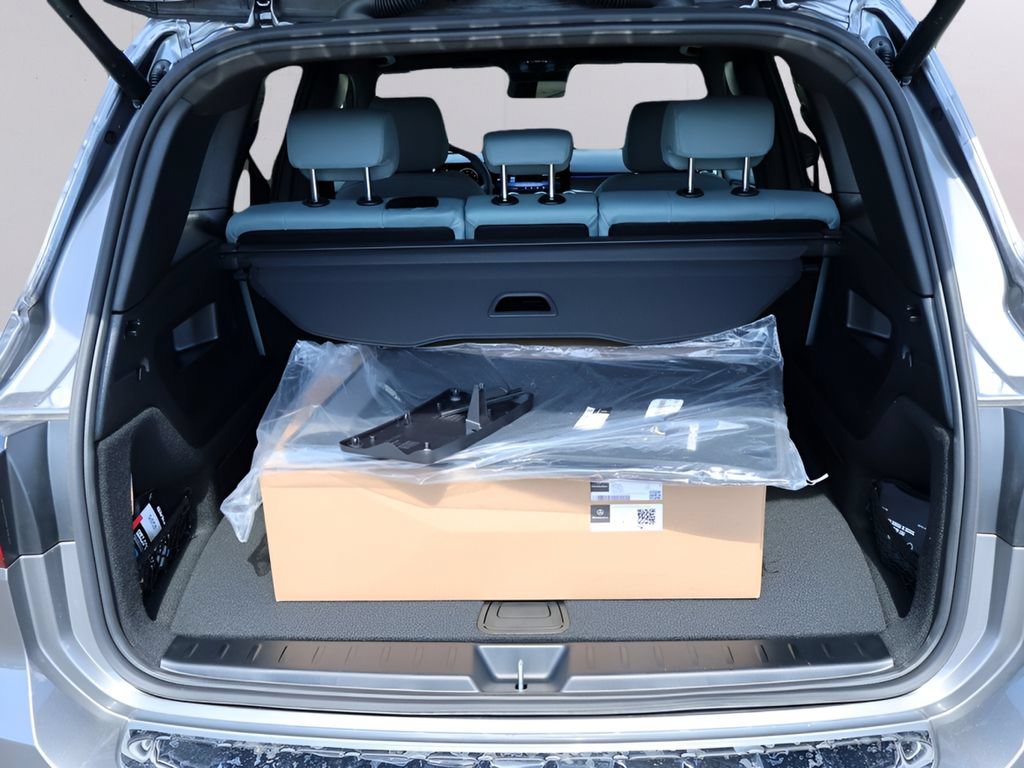 New 2026 Mercedes-Benz GLB 250 4MATIC image 17