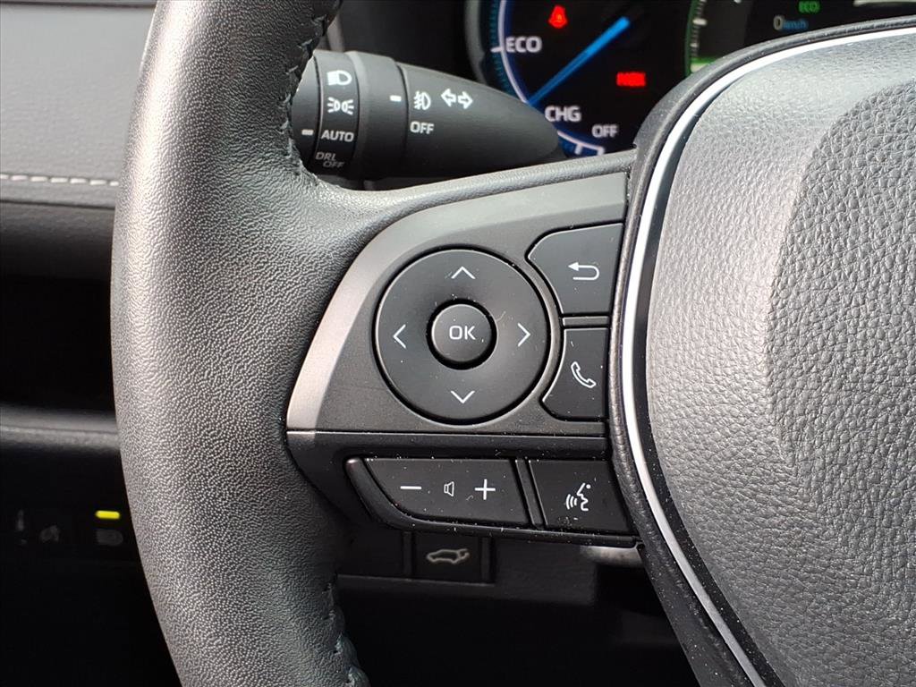 Used 2023 Toyota RAV4 XLE Premium image 28