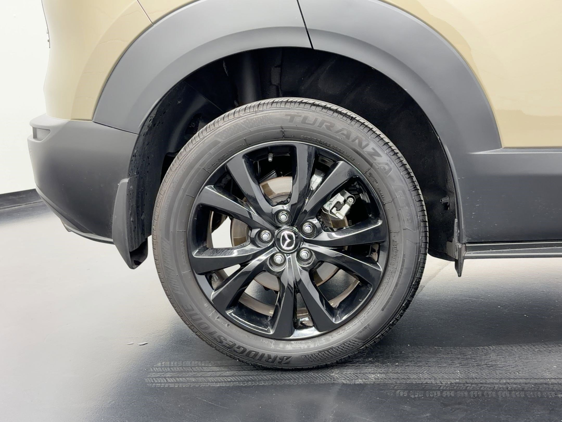 Used 2024 MAZDA CX-30 Carbon image 29