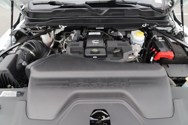 Used 2024 RAM 3500 Tradesman AWD/4WD image 10