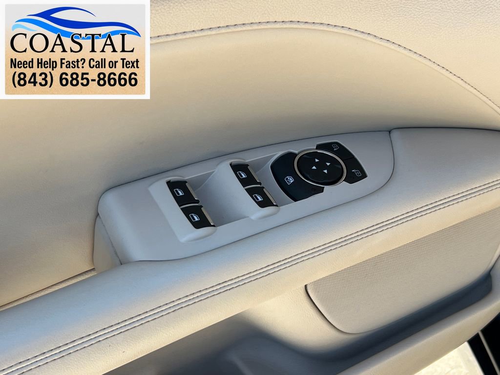 Used 2017 Lincoln MKZ Premiere FWD image 7