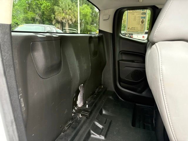 Used 2015 Chevrolet Colorado W/T RWD image 24