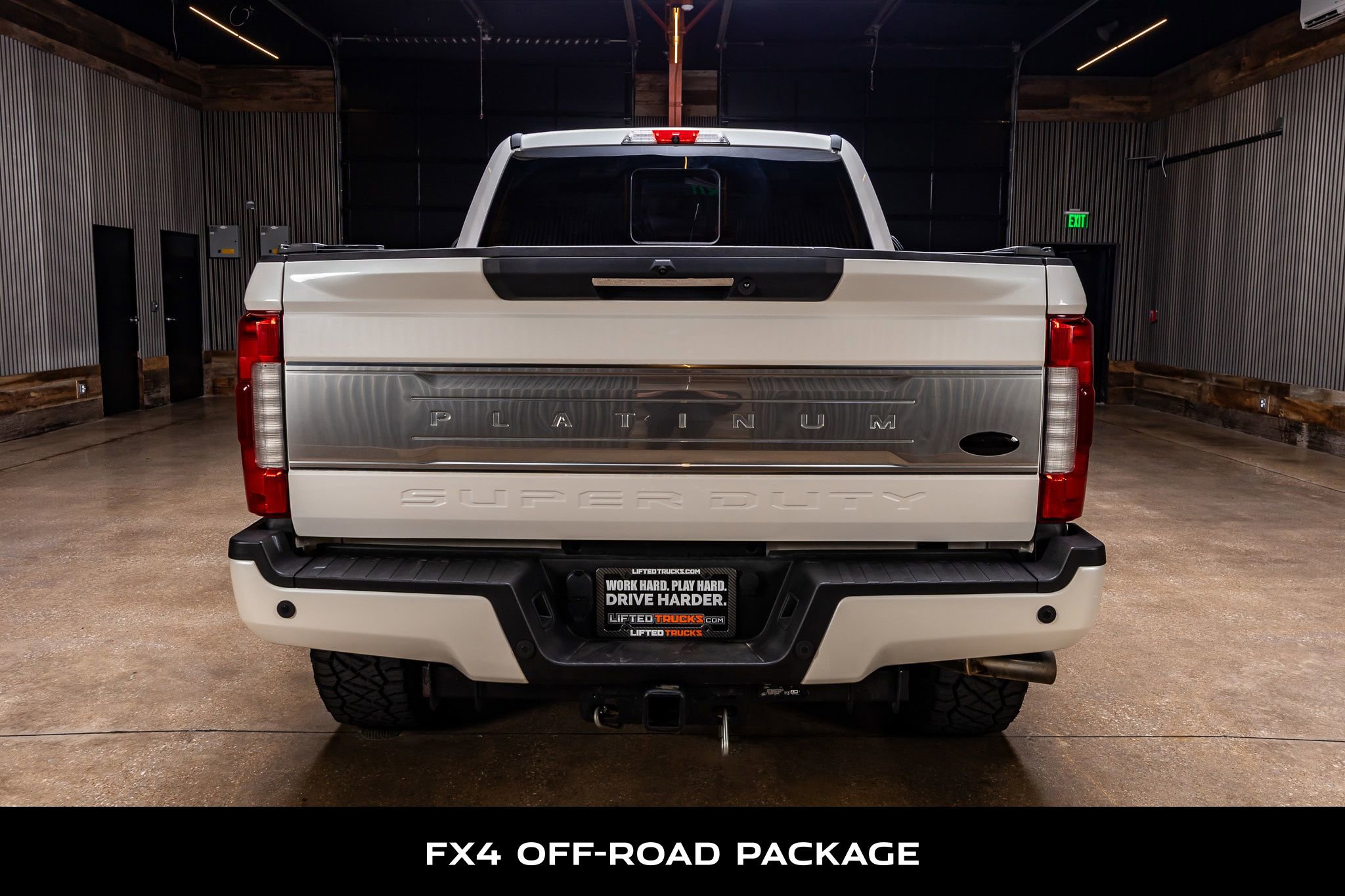 Used 2019 Ford F250 Platinum w/ Platinum Ultimate Package AWD/4WD image 8