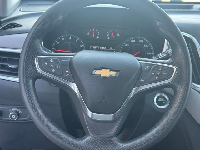 Used 2021 Chevrolet Equinox LS w/ LS Convenience Package image 14