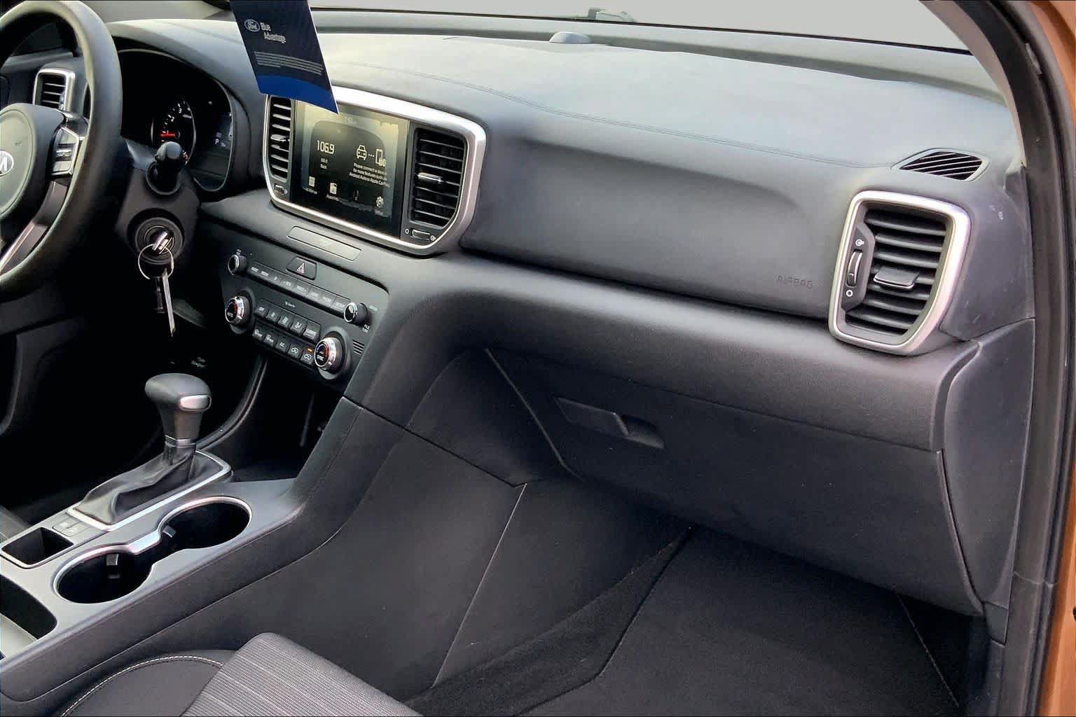 Used 2020 Kia Sportage LX w/ LX Popular Package FWD image 17