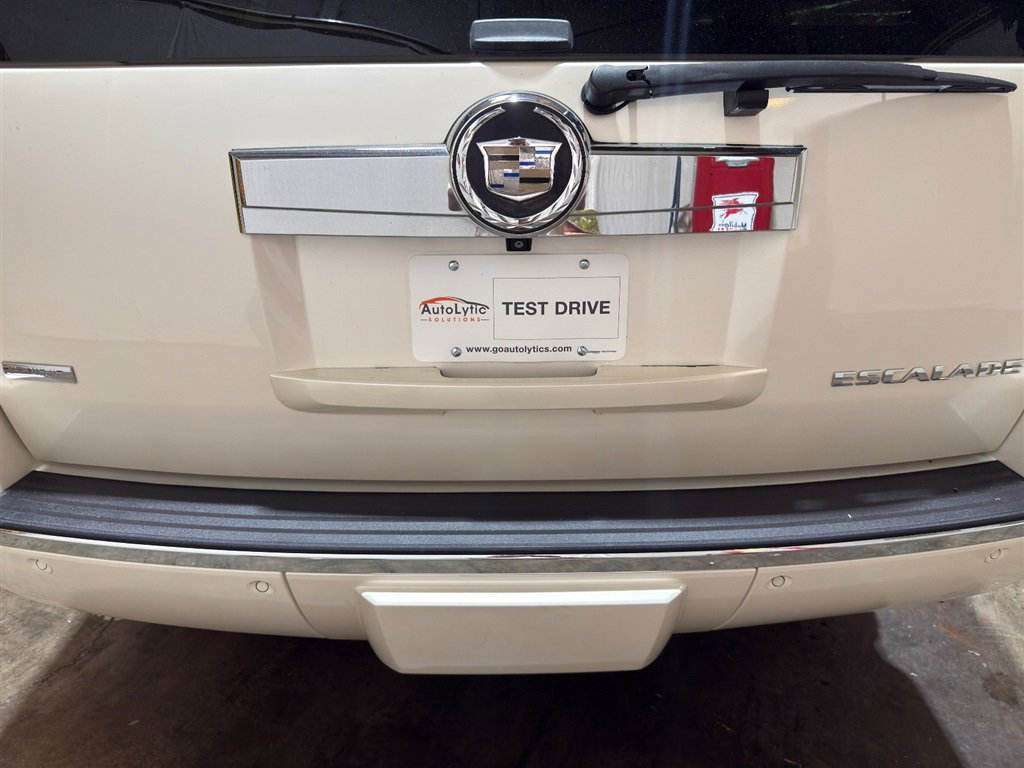 Used 2010 Cadillac Escalade ESV Premium AWD/4WD image 37
