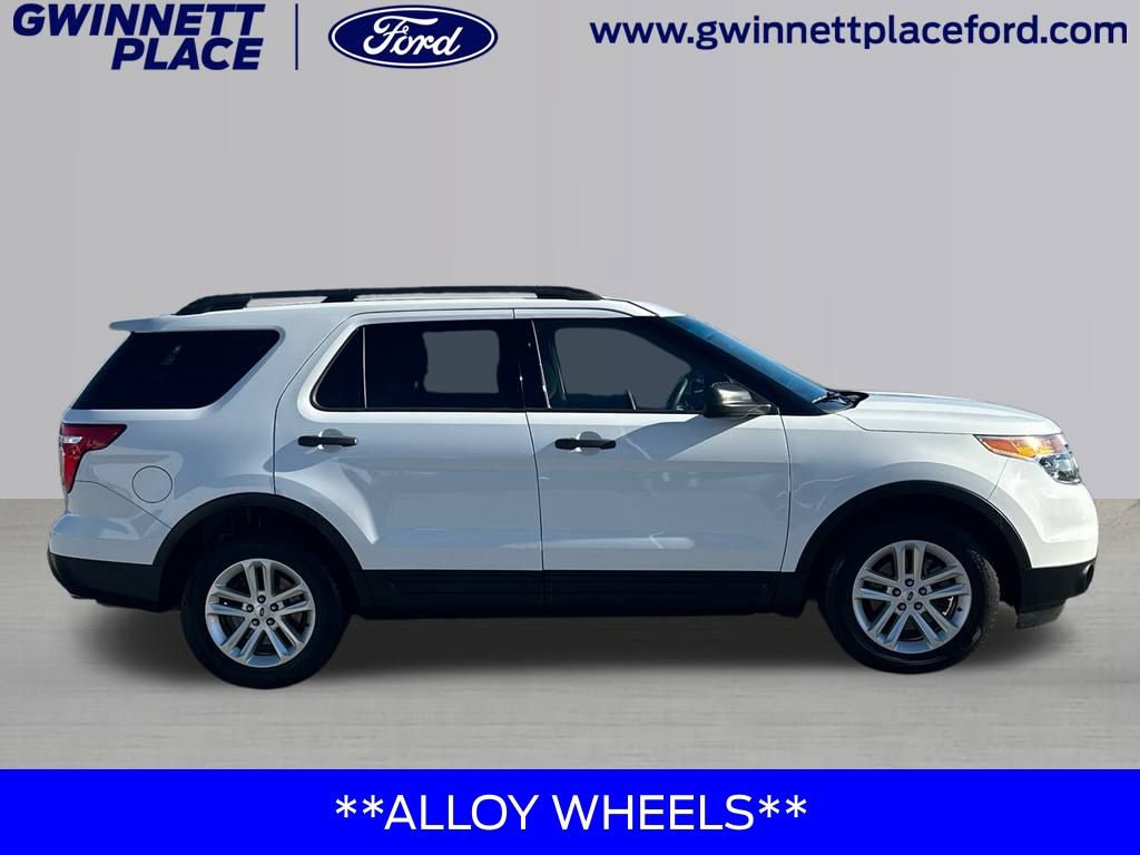 Used 2015 Ford Explorer FWD image 4