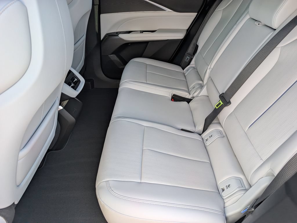 New 2026 Cadillac Lyriq Sport AWD/4WD image 18
