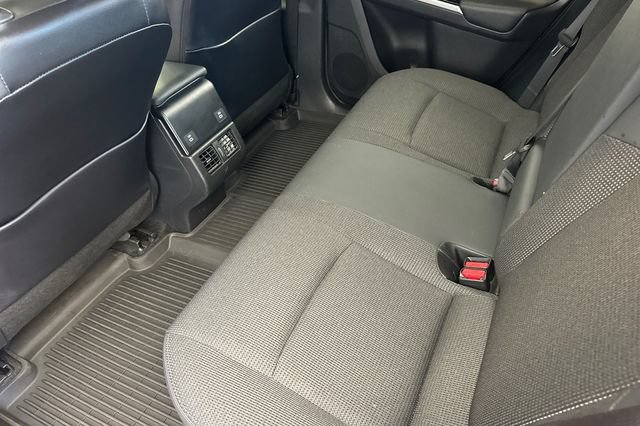 Used 2023 Toyota bZ4X FWD image 16