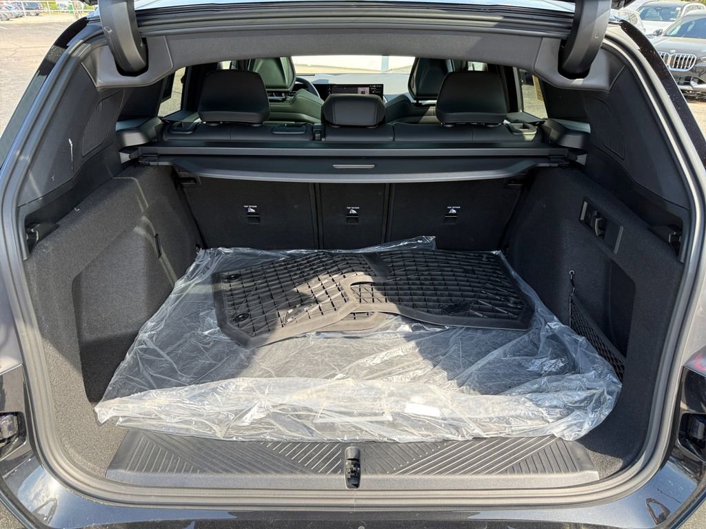 Certified 2025 BMW X3 xDrive30i w/ Premium Package AWD/4WD image 37