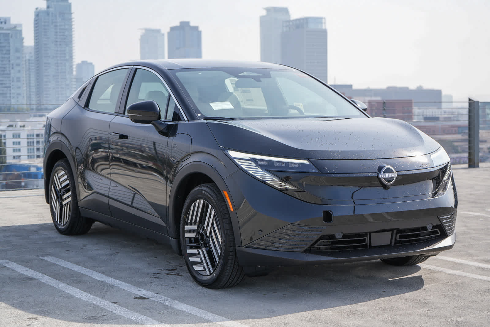 New 2026 Nissan Leaf SV+ w/ Floor Mat Package (SV+) FWD image 3