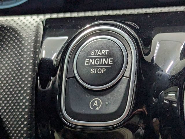Used 2021 Mercedes-Benz A 35 AMG 4MATIC image 22