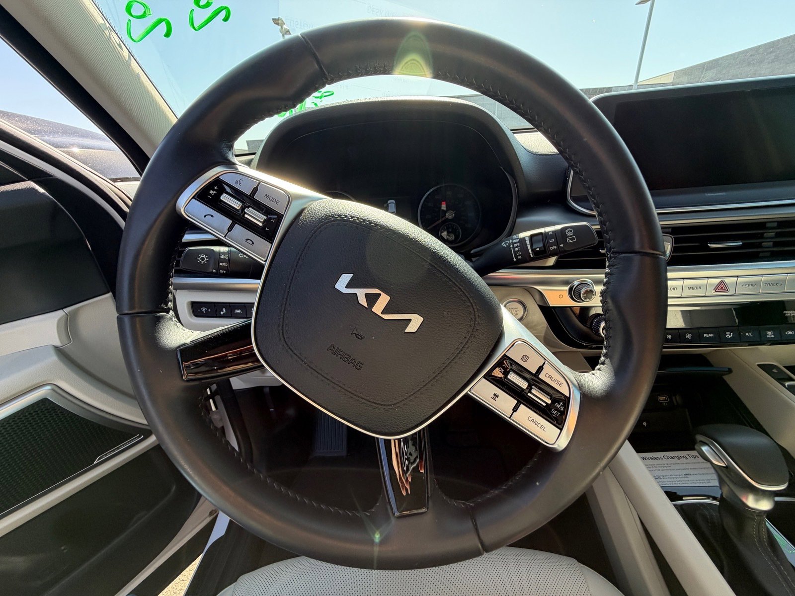 Certified 2022 Kia Telluride S FWD image 11