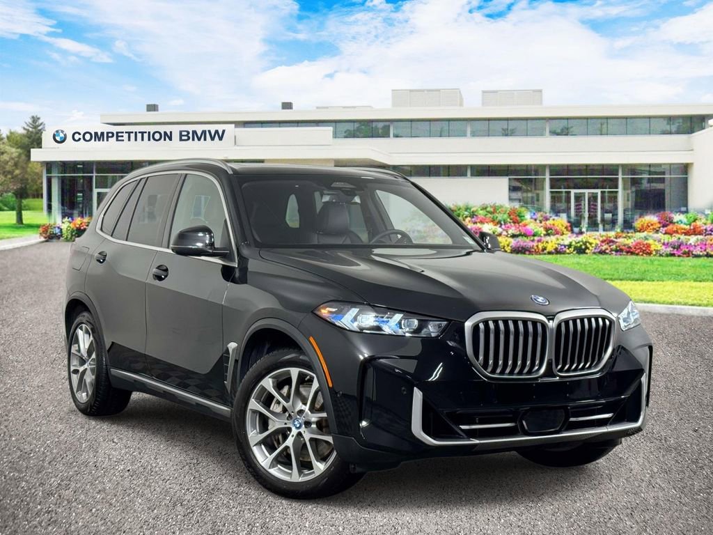 Used 2025 BMW X5 xDrive50e w/ Premium Package image 1