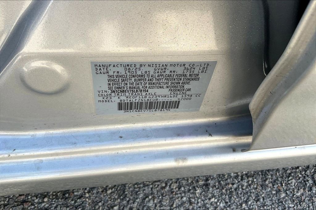 Used 2025 Nissan Versa SV w/ Trunk Package image 10