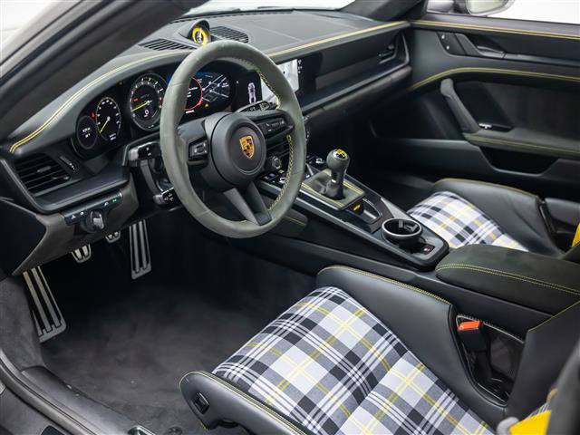 Used 2022 Porsche 911 GT3 RWD image 16