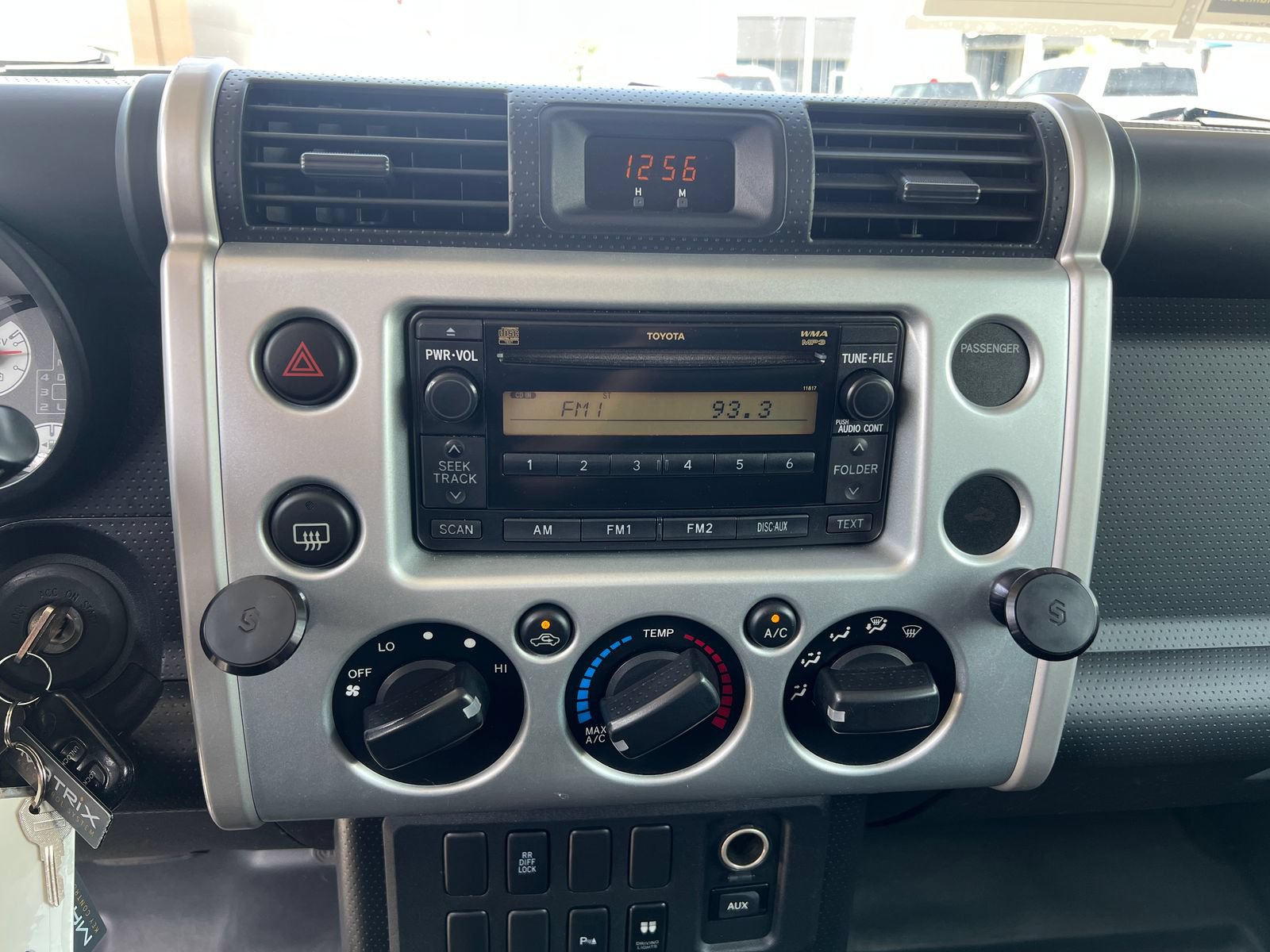 Used 2007 Toyota FJ Cruiser 4WD image 22