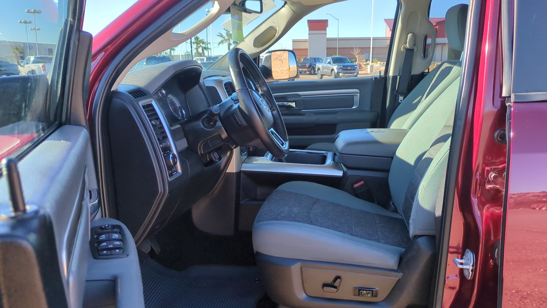 Used 2017 RAM 1500 Big Horn image 15