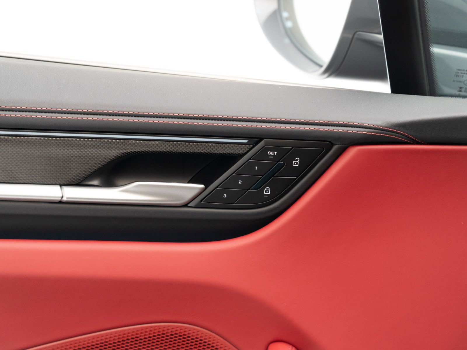 New 2026 Porsche Macan Turbo Electric image 22