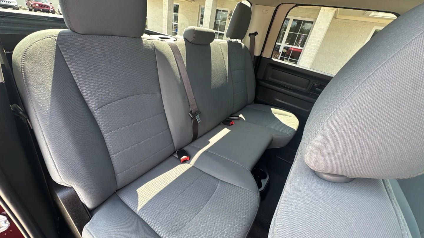 Used 2020 RAM 1500 Tradesman w/ Popular Equipment Group AWD/4WD image 29