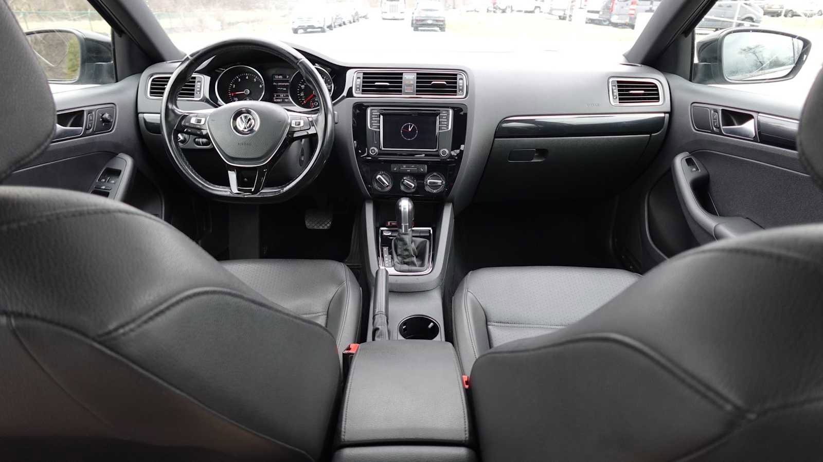 Used 2018 Volkswagen Jetta Sport image 40