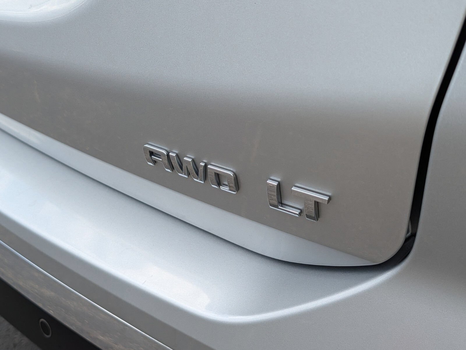 Used 2018 Chevrolet Equinox LT AWD/4WD image 12