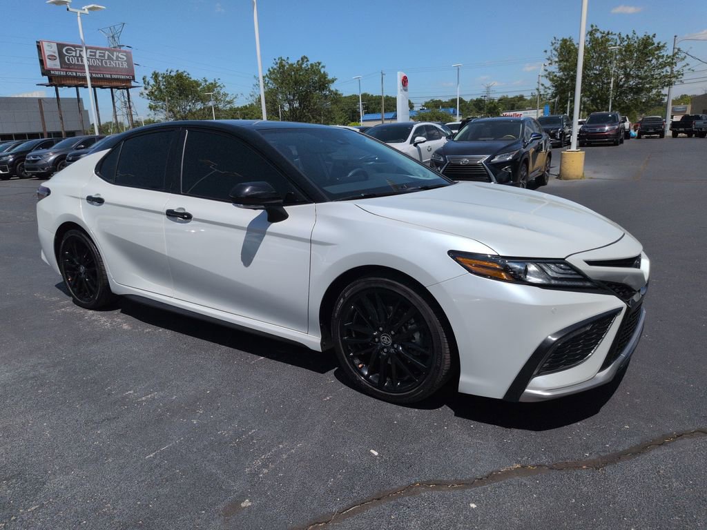 Used 2023 Toyota Camry XSE w/ Navigation Package FWD image 7