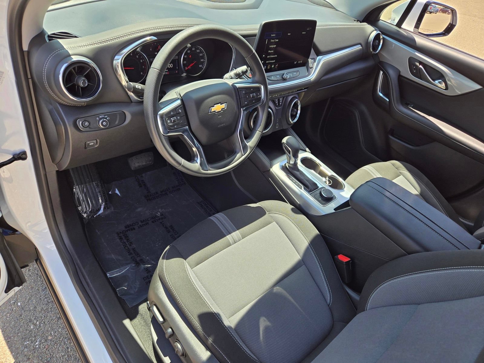 Used 2025 Chevrolet Blazer LT AWD/4WD image 18