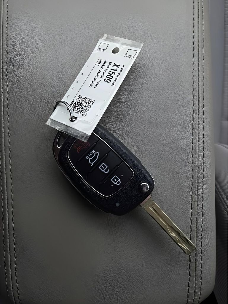 Used 2019 Hyundai Tucson SE image 28