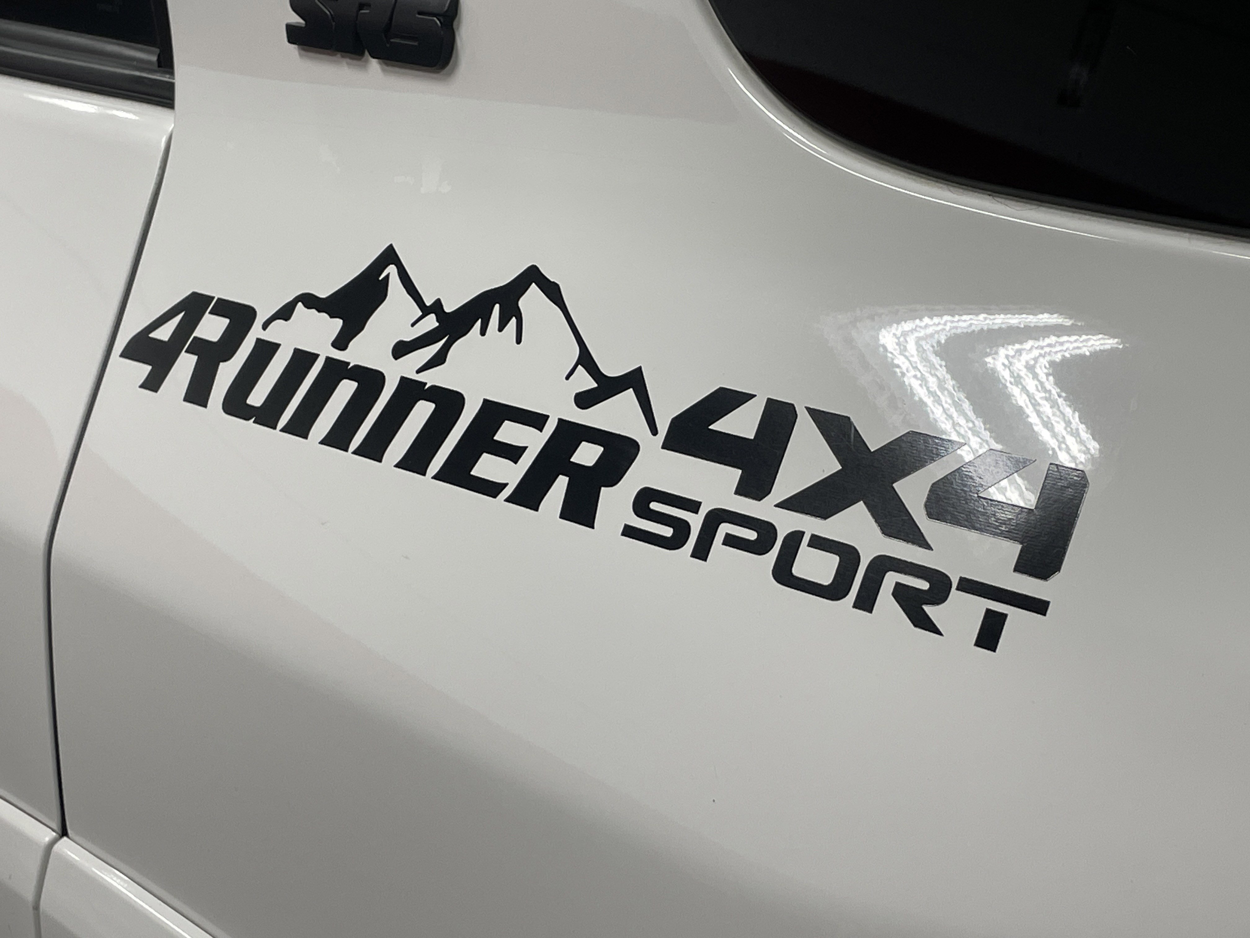 Used 2019 Toyota 4Runner SR5 Premium image 33