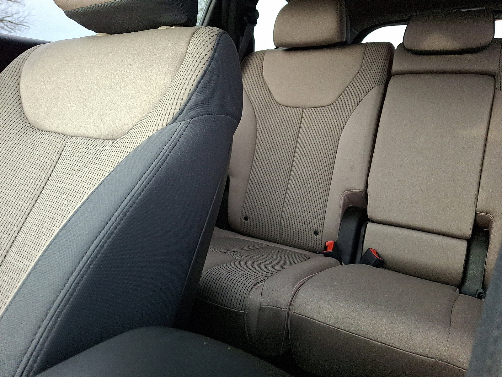 Certified 2023 Hyundai Santa Fe SEL w/ Cargo Package image 18