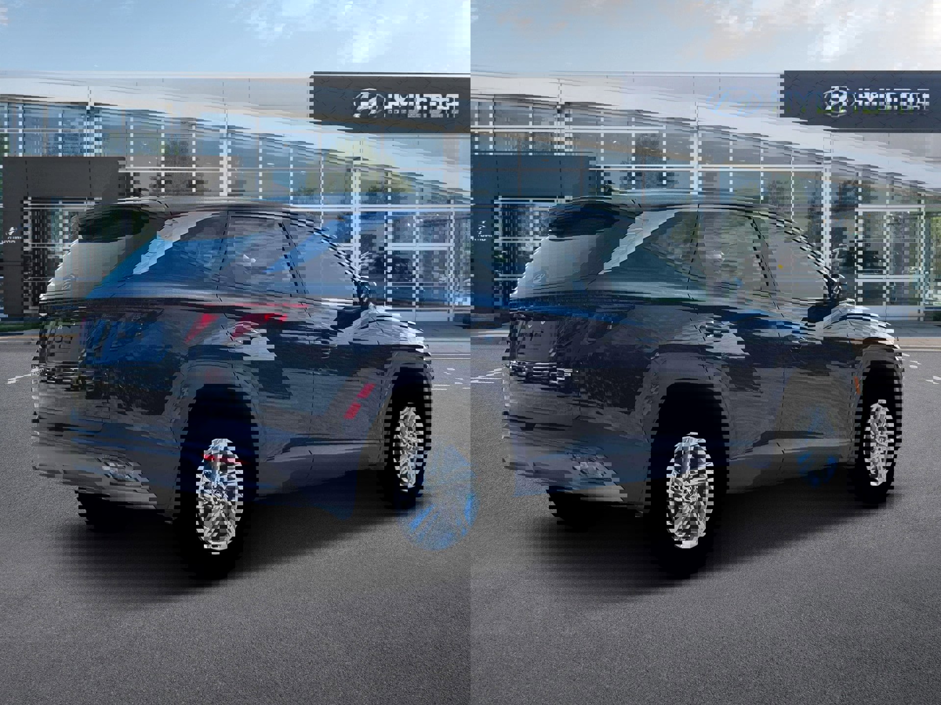 New 2026 Hyundai Tucson SE image 8