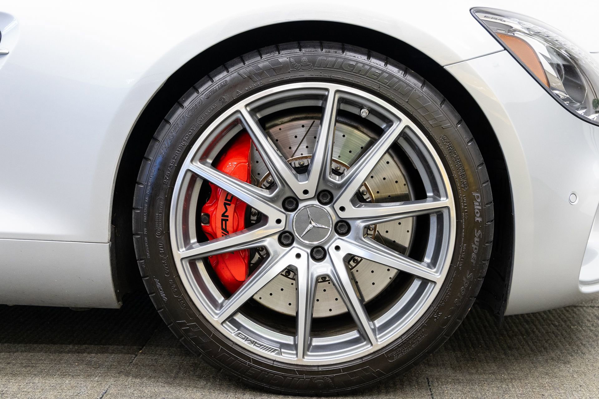 Used 2016 Mercedes-Benz AMG GT S w/ Exclusive Interior Package image 21