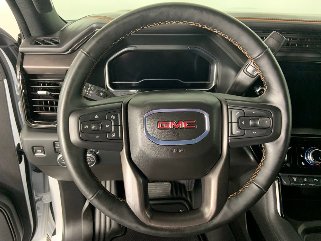 Used 2024 GMC Sierra 2500 AT4 w/ AT4 Preferred Package AWD/4WD image 30
