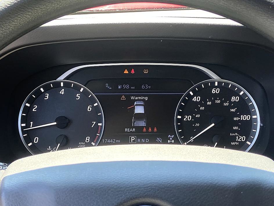 Certified 2025 Nissan Frontier S image 14