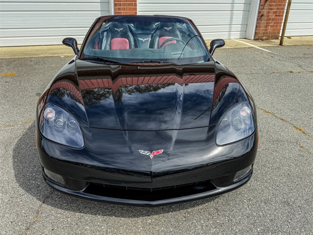 Used 2011 Chevrolet Corvette Convertible w/ Preferred Equipment Group image 13