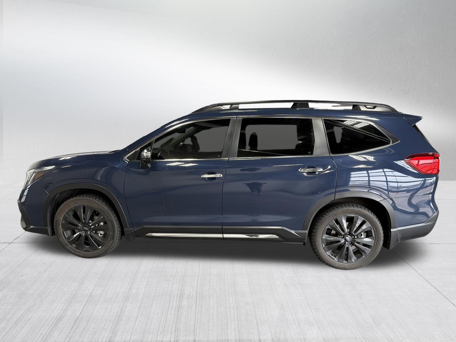 Certified 2023 Subaru Ascent Touring w/ Popular Package #2A image 4