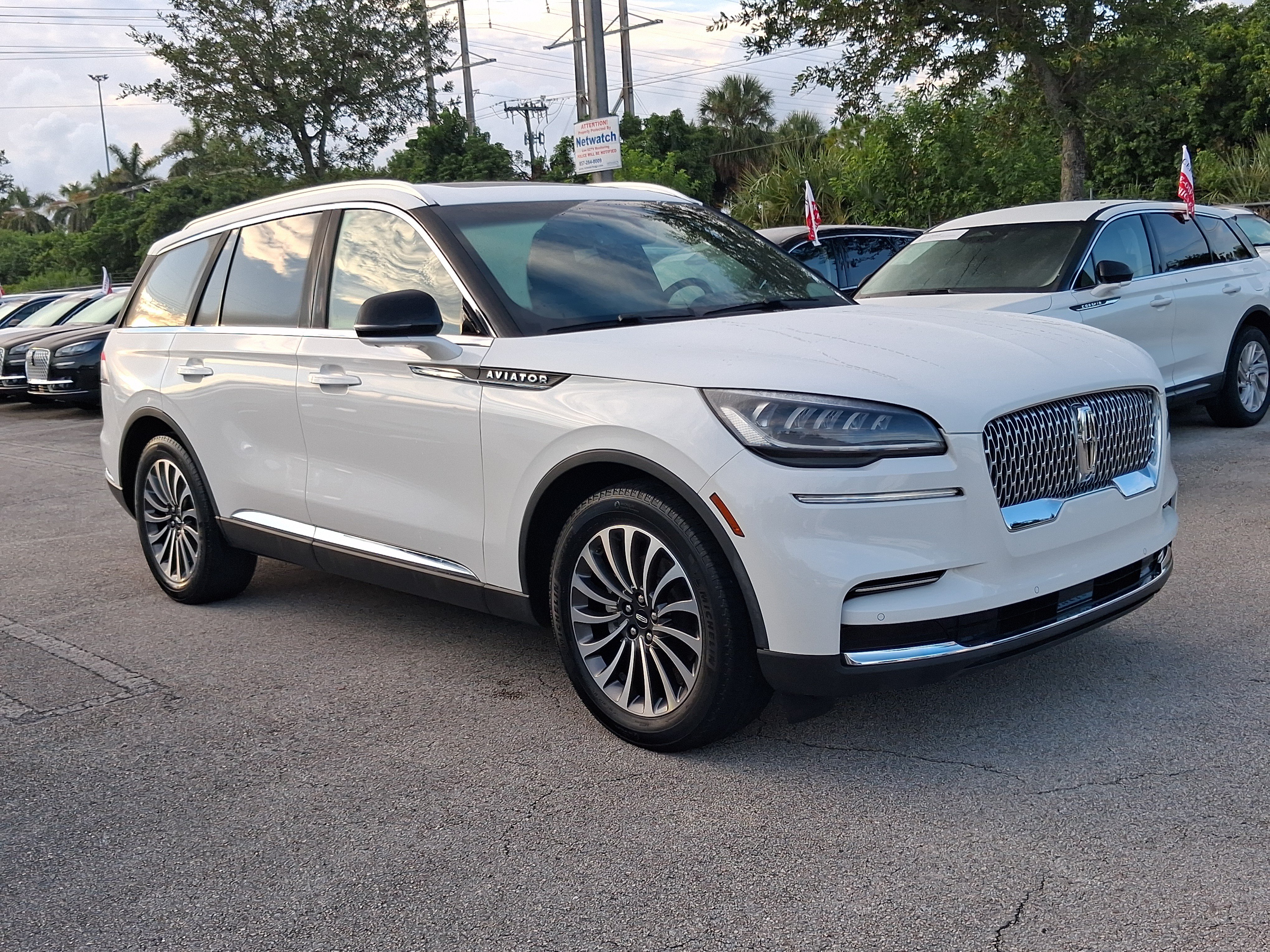 Certified 2023 Lincoln Aviator Reserve w/ Elements Package Plus RWD image 22