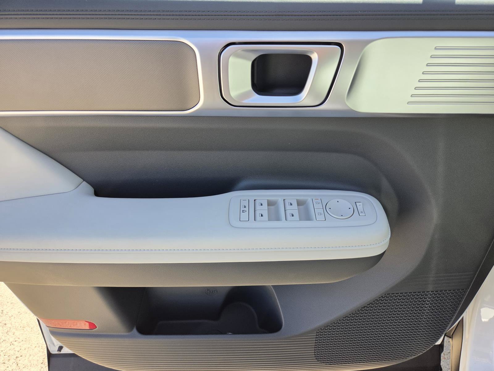 New 2027 Hyundai Santa Fe SEL AWD/4WD image 14