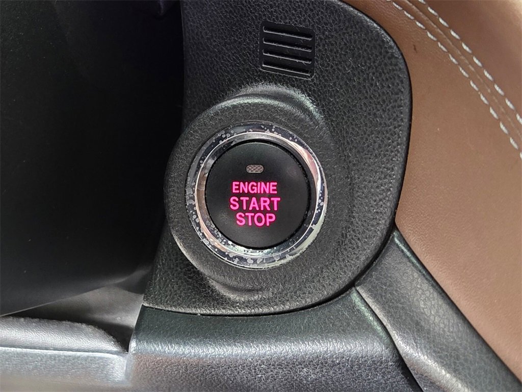 Used 2020 Subaru Outback Touring XT image 33