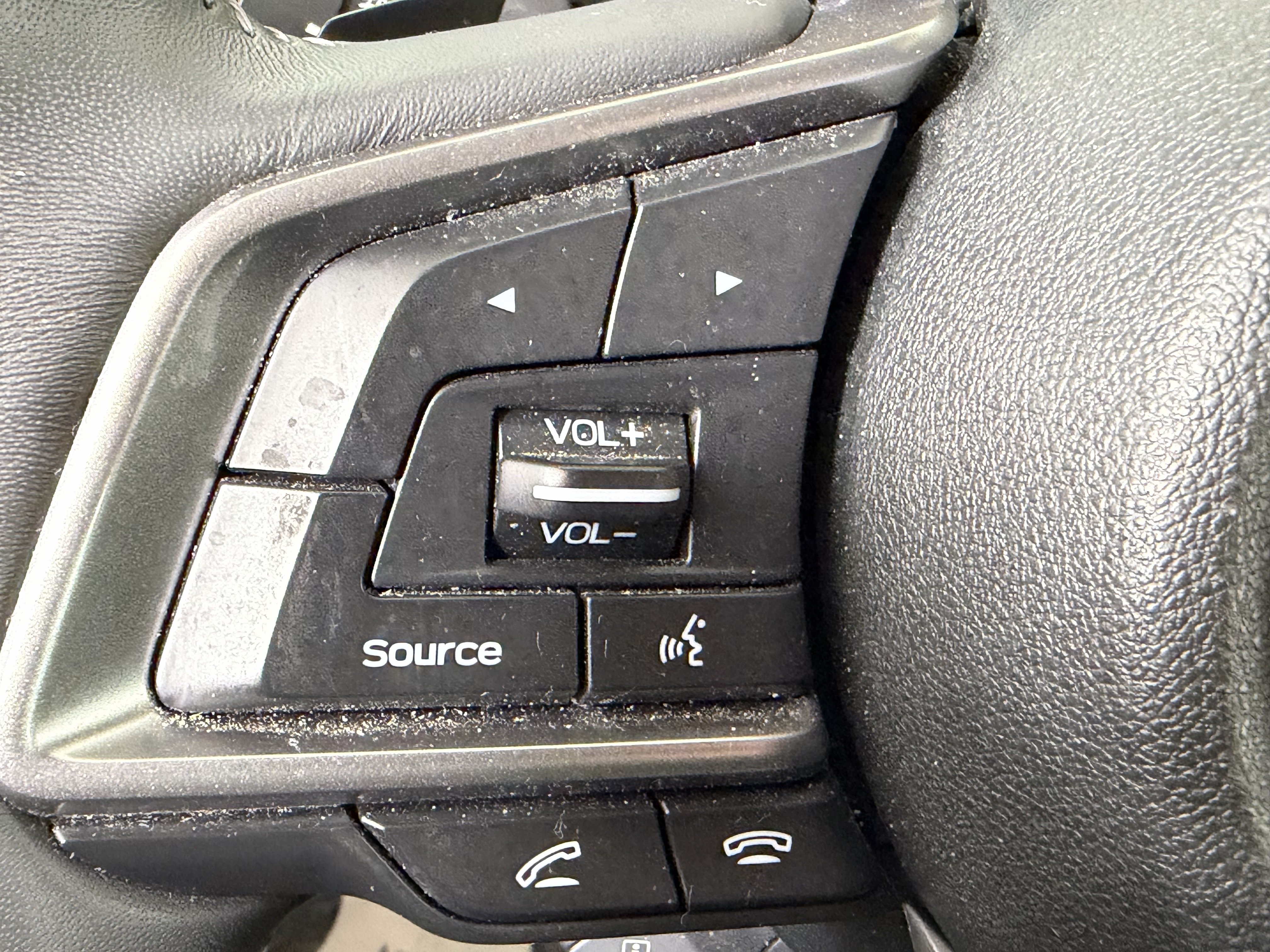 Used 2022 Subaru Ascent Touring AWD/4WD image 38