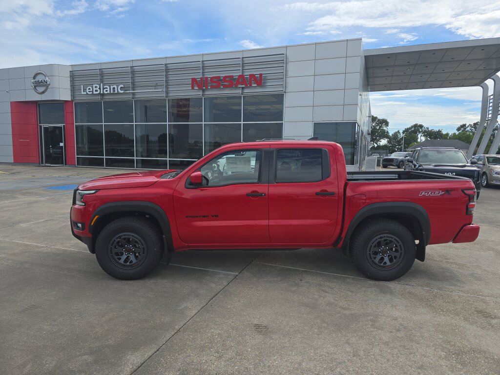 New 2027 Nissan Frontier Pro-X RWD image 3