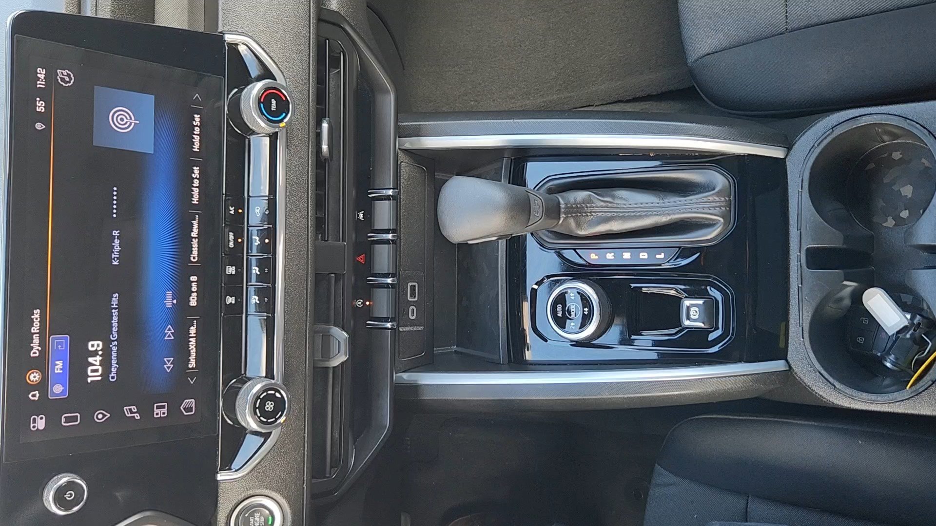 Used 2024 Chevrolet Colorado Trail Boss w/ Technology Package image 15